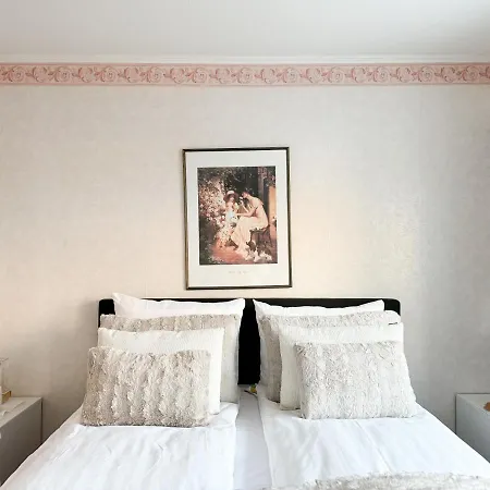 Villa Santa's Secret Varpu By Booklapland Rovaniemi