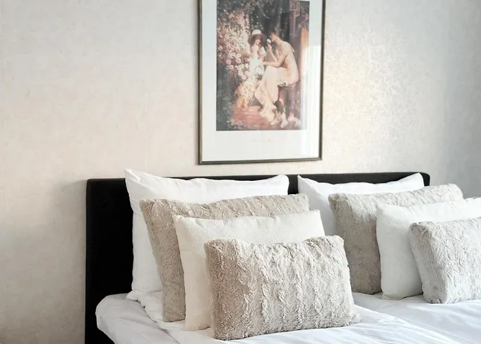 Santa's Secret Varpu By Booklapland *